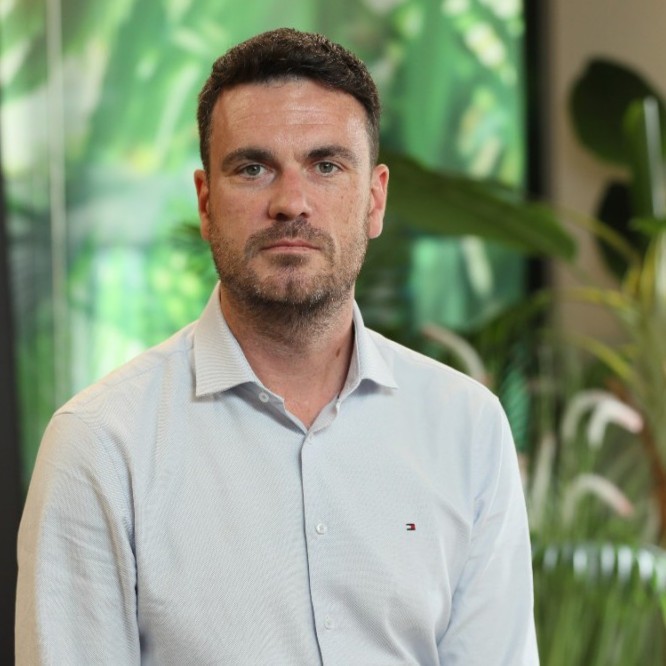 Gareth Cummings, Chief Executive Officer, eDesk