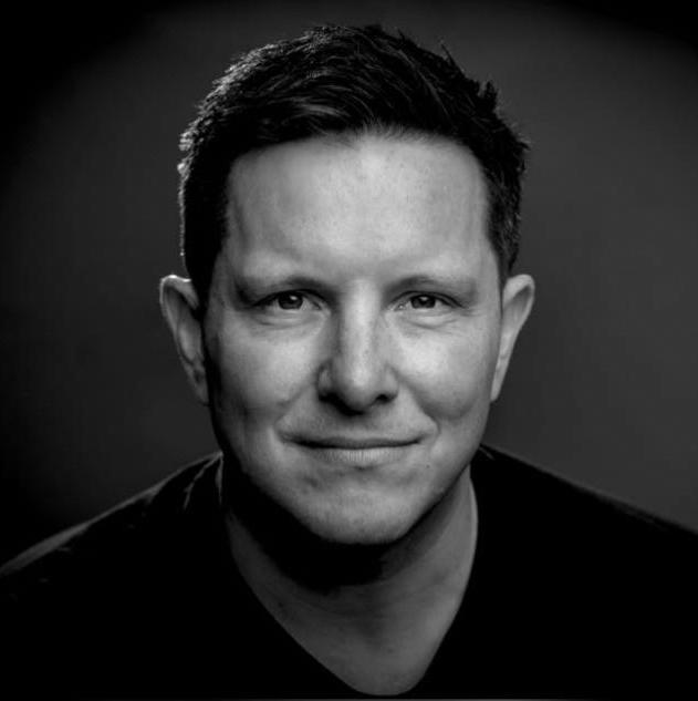 Simon Green, VP Global Industry Marketing, CREE8